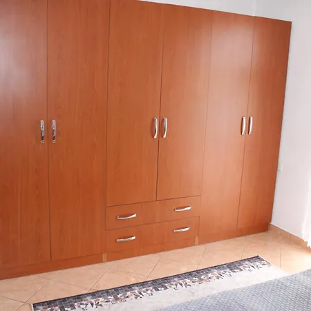 Διαμέρισμα Haus Family *